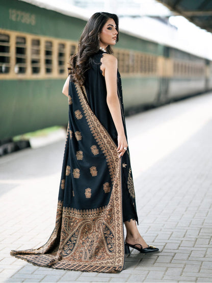 Izel (Premium Dhanak) – 3 Pcs Unstitched Suit